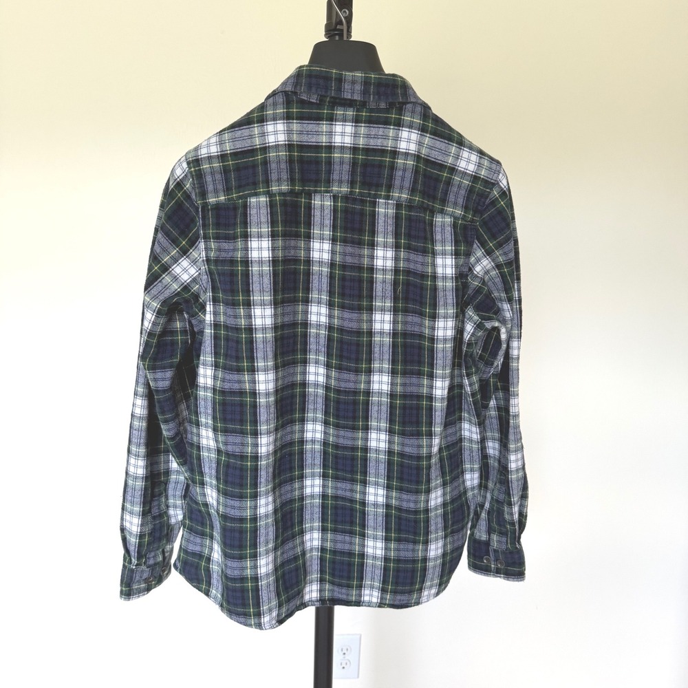 LL Bean Relaxed Fit Flannel Shirt Womens Med Green Navy Plaid Cotton 273137 - Picture 3 of 8